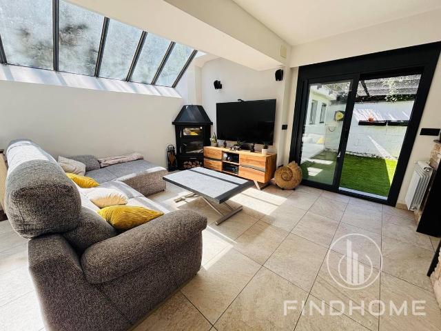 Chalet en venta en Olot, Girona