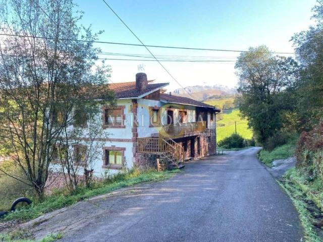 Chalet en venta en Onís, Asturias