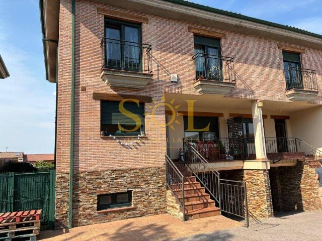 Chalet en venta en Villaturiel, Castilla y León