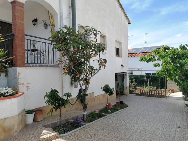 Villa en venta en Albinyana, Raval de Bonastre