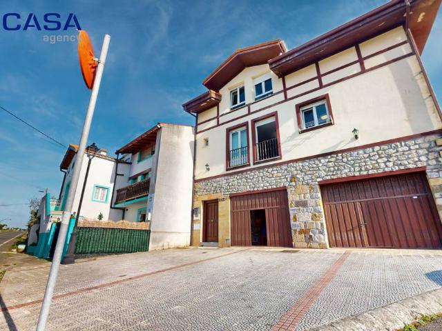 Chalet en venta en Casco Histórico, Castro-urdiales