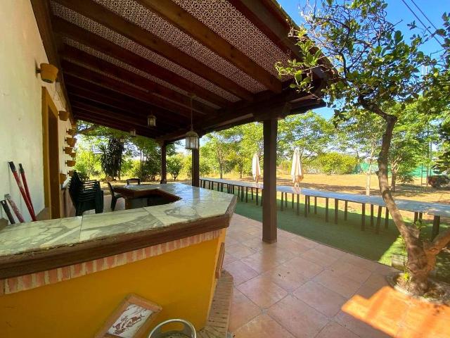 Chalet en venta en Alcalá De Guadaíra, Andalucía