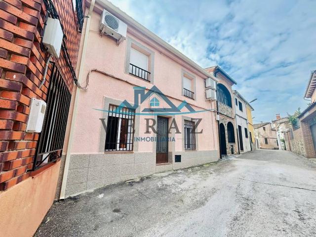 Villa en venta en Oropesa