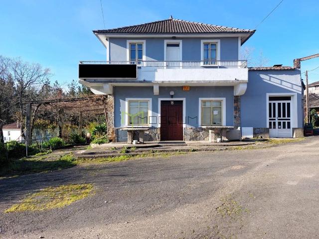 Chalet en venta en Ordes, Galicia