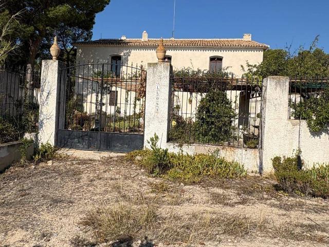 Chalet en venta en Orxeta, Valencia