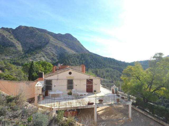 Villa en venta en Orxeta