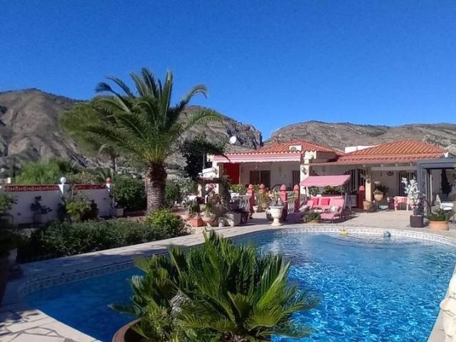 Chalet en venta en la Marina Baixa, Valencia