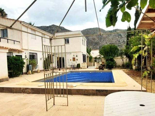 Chalet en venta en la Marina Baixa, Valencia