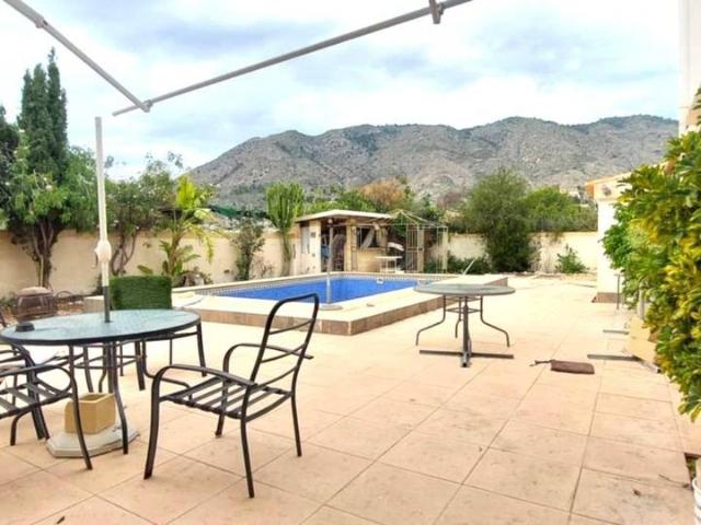 Chalet en venta en la Marina Baixa, Valencia