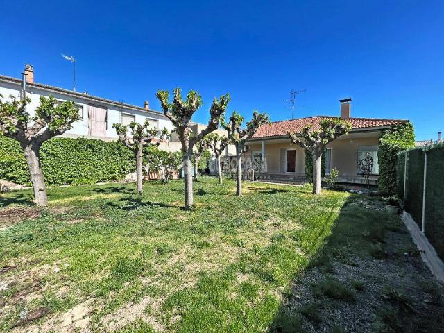 Chalet en venta en Zaragoza, Aragón