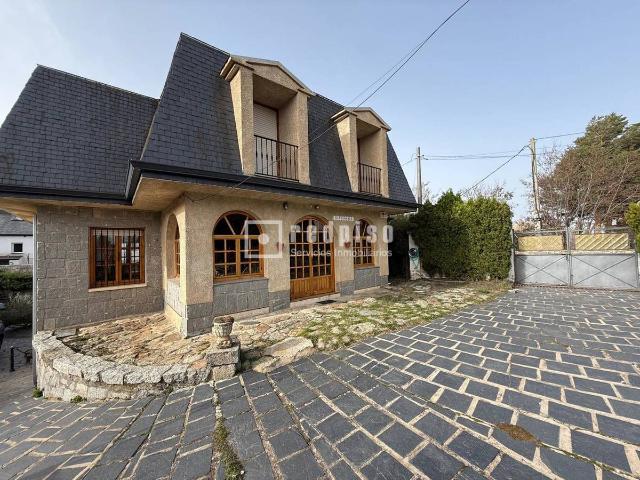 Chalet en venta en Sexmo de San Martín, Otero De Herreros