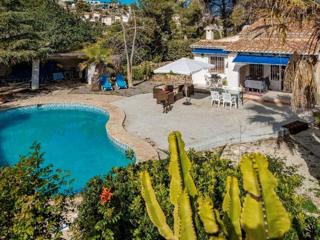 Villa en venta en Teulada