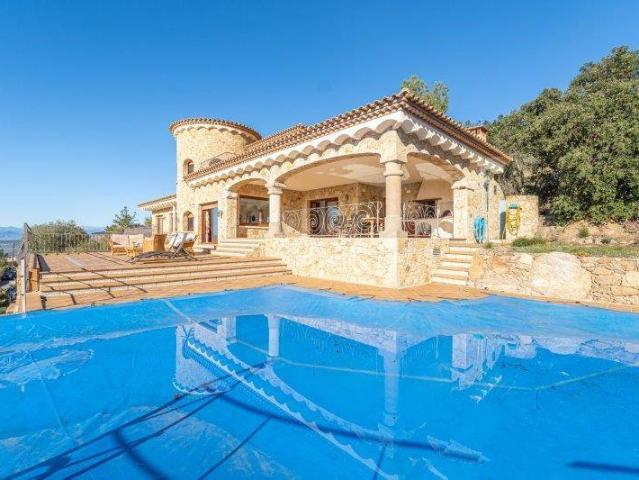 Chalet en venta en Alt Empordà, Catalunya