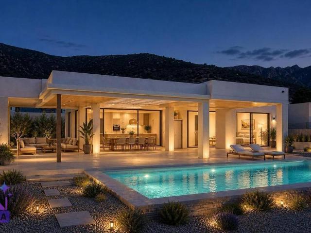 Chalet en venta en Alt Empordà, Catalunya
