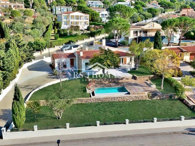 Villa en venta en Palau-saverdera