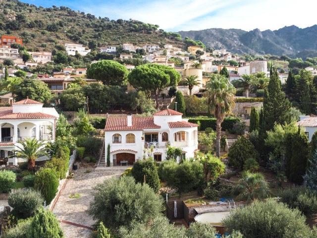 Villa en venta en Palau-saverdera