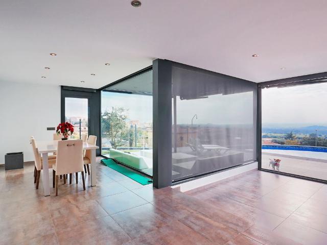 Villa en venta en Palau-saverdera
