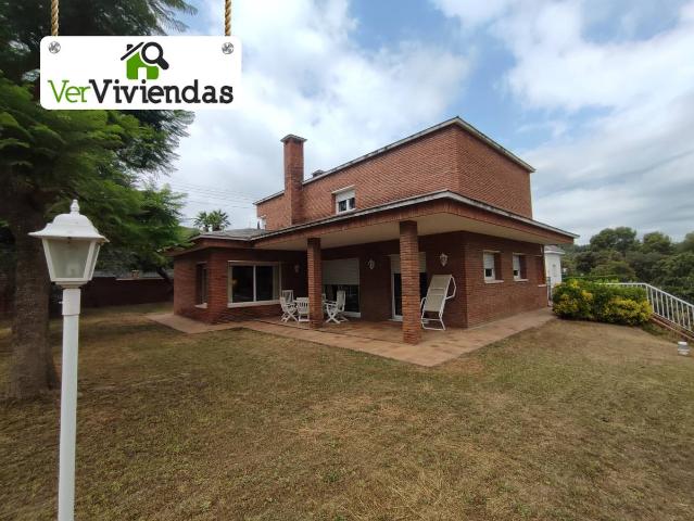 Chalet en venta en Baix Llobregat, Catalunya