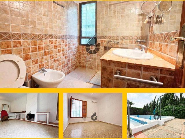 Chalet en venta en Palomares Del Río, Andalucía