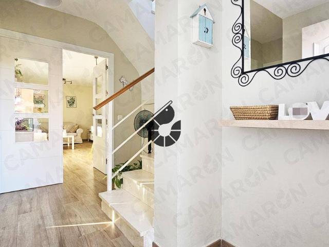 Chalet en venta en Palomares Del Río, Sevilla