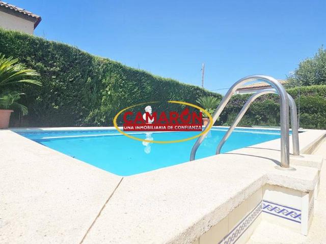 Chalet en venta en Palomares Del Río, Andalucía