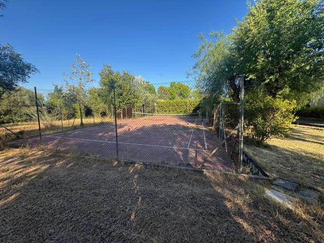 Chalet en venta en Palomares Del Río, Sevilla