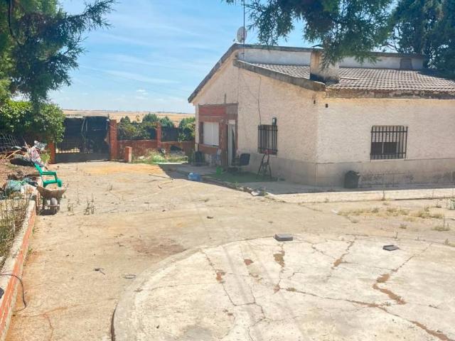Chalet en venta en Palomeque, Castilla-La Mancha