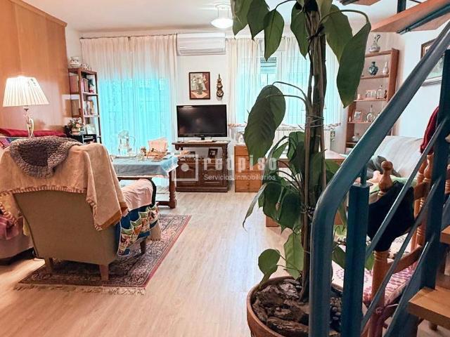 Chalet en venta en Cortes, Madrid