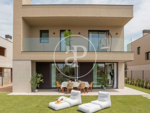 Villa en venta en Pals