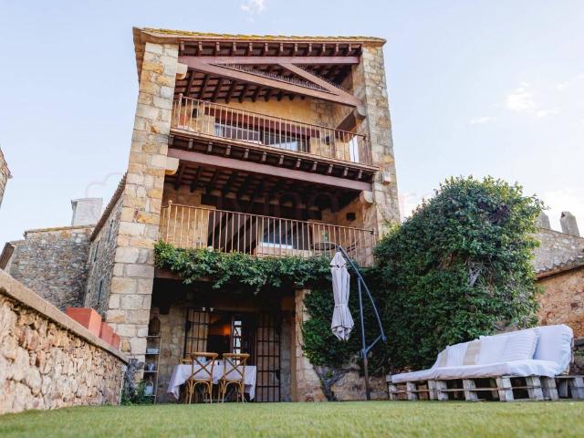 Villa en venta en Pals