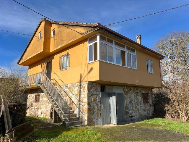 Villa en venta en Pantón, Toldaos de Arriba