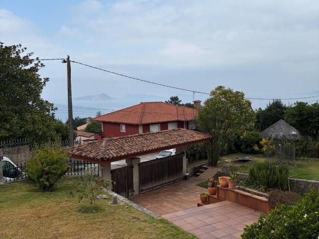 Chalet en venta en A Angustia, Vigo