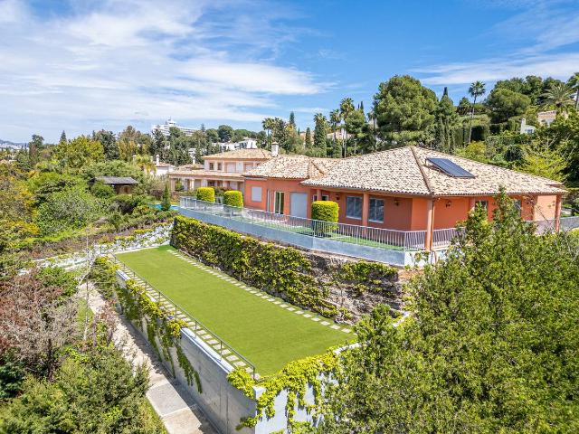 Chalet en venta en Barriada Islas Canarias, Costa del Sol Occidental