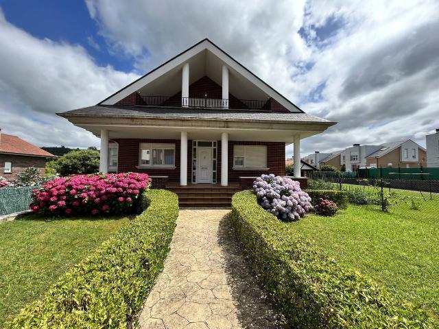 Chalet en venta en Barcenilla, Piélagos