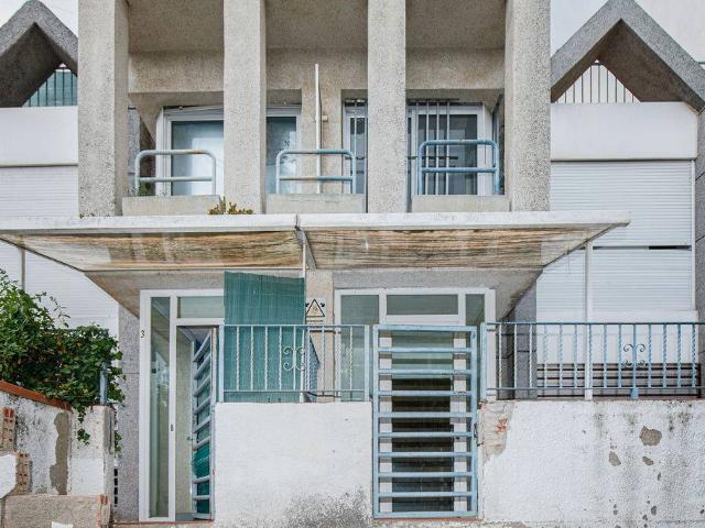 Chalet en venta en Figueres, Girona