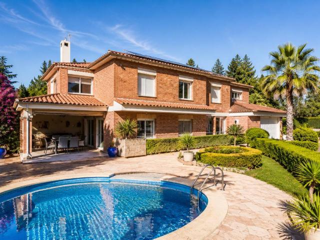 Chalet en venta en Plaça de l'Ajuntament, Alt Empordà