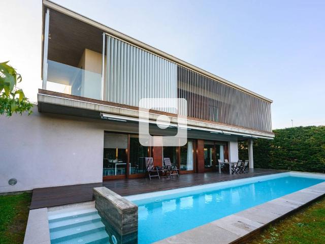 Chalet en venta en Plaça de l'Ajuntament, Alt Empordà