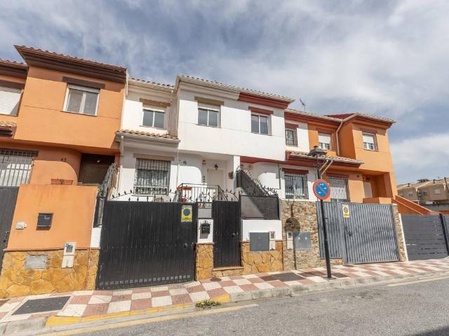 Villa en venta en Churriana De La Vega