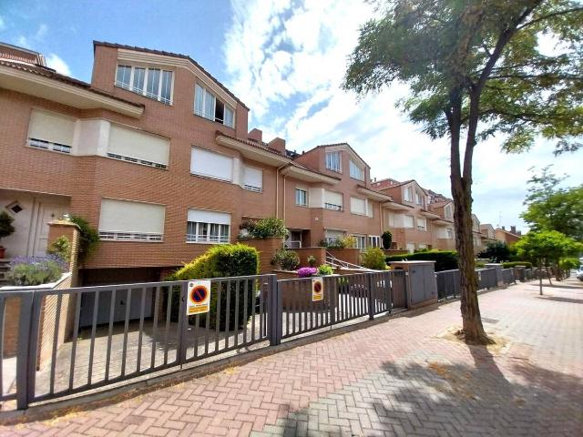 Villa en venta en Valladolid, Plaza Mayor