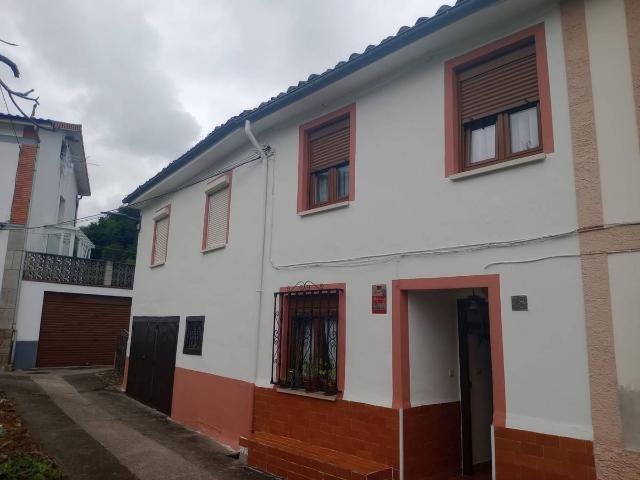 Chalet en venta en Romiyu / Romillo, Parres