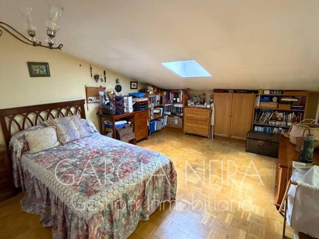 Chalet en venta en Santolaya, Siero