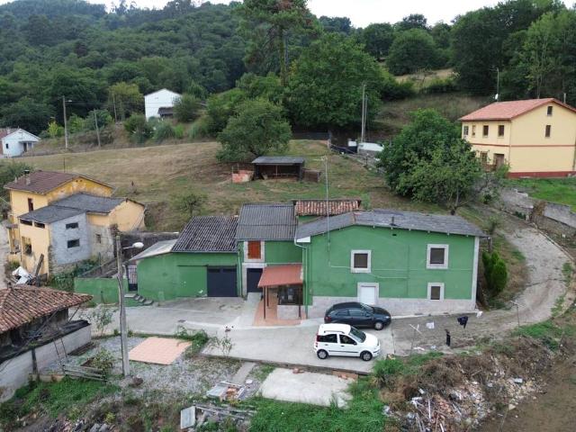 Chalet en venta en Centro, Oviedo