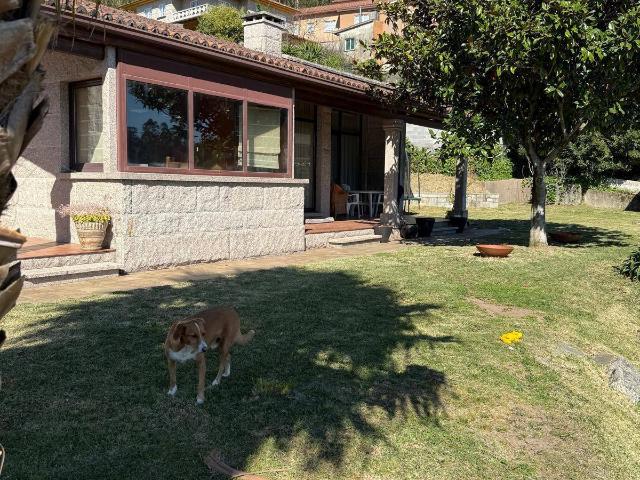Chalet en venta en Pontevedra, Deza