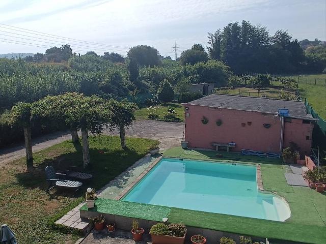 Chalet en venta en Moureira de Arriba, Pontevedra