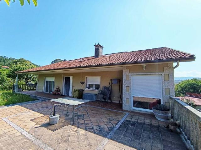 Villa en venta en Pontevedra, Moureira de Arriba