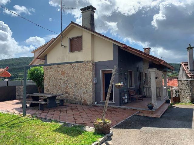 Villa en venta en Pontevedra, Moureira de Arriba