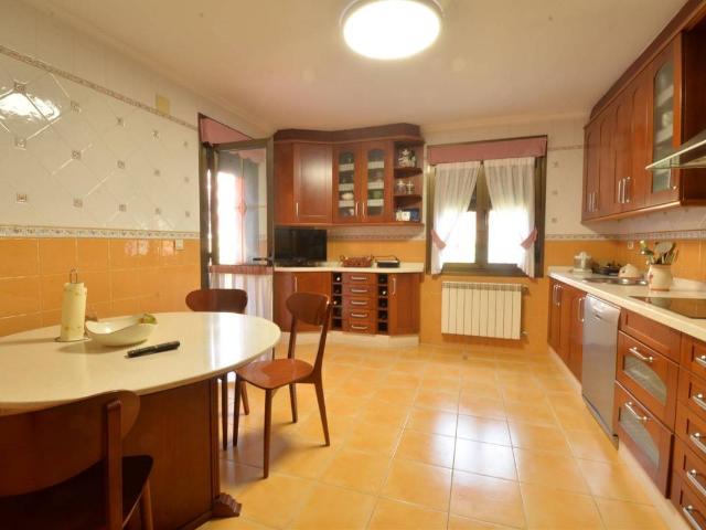 Chalet en venta en Centro, Oviedo