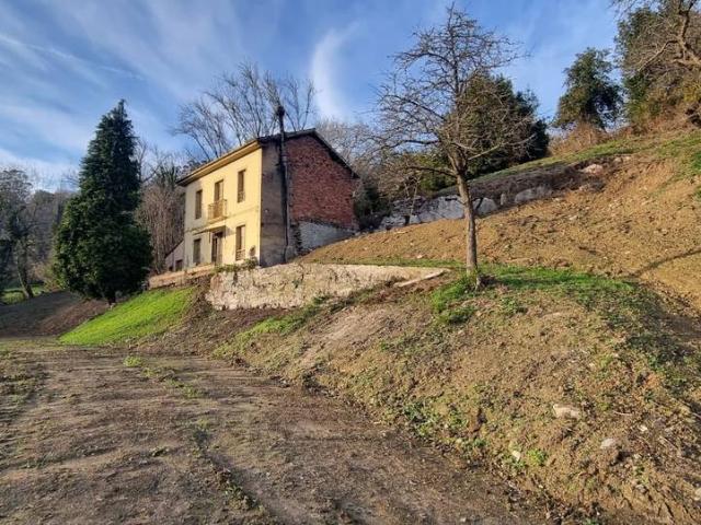 Chalet en venta en Centro, Oviedo