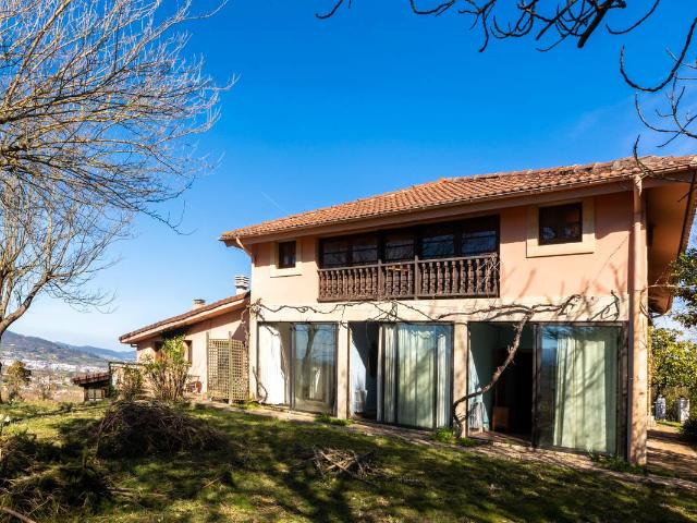 Chalet en venta en Centro, Oviedo