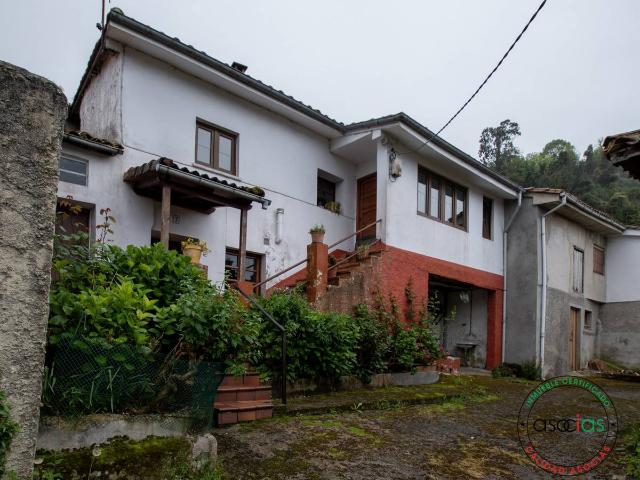 Chalet en venta en Villaviciosa, Asturias